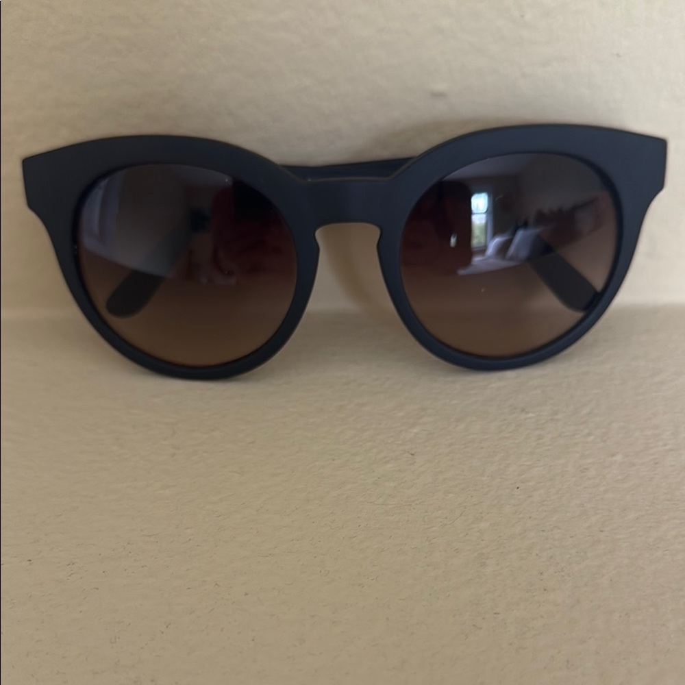 Stylish Black Sunglasses